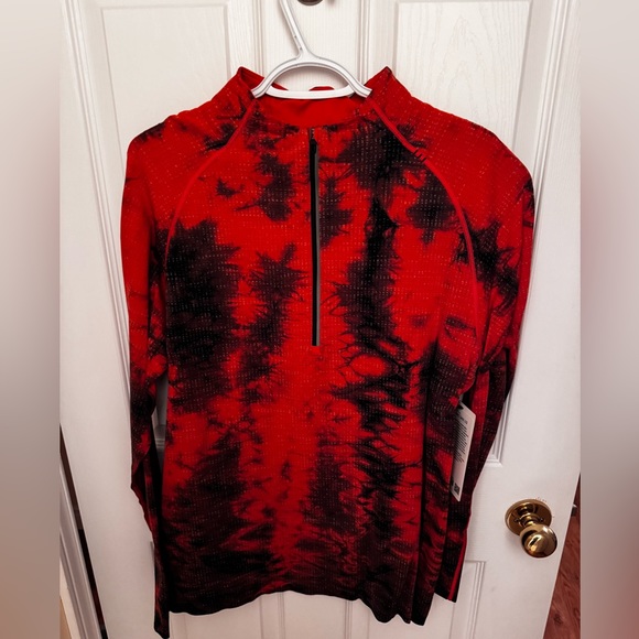 Lululemon Metal Vent half zip - Picture 1 of 4